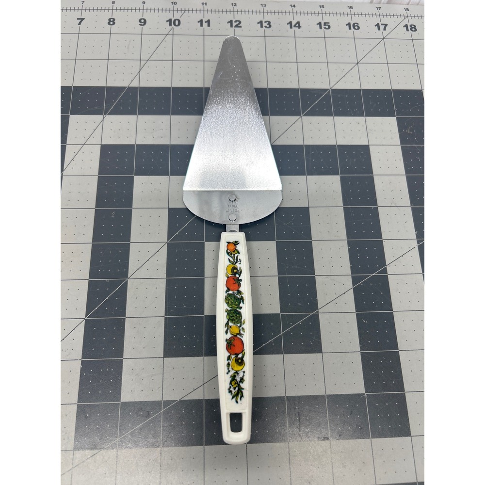 Vintage EKCO Cake Pie Server Country Garden Spice of Life Pattern Chromium